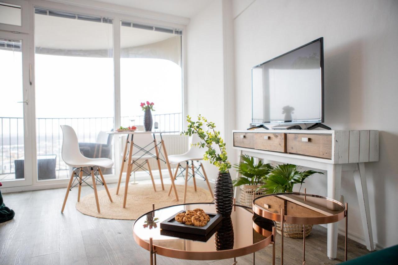 Modernes Apartment Mit Tollem Blick Ueber Die Stadt Augsburg Buitenkant foto